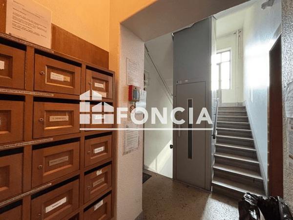 Location Appartement 2 pièces 51.56 m² - 44 RUE JULES BRUNARD Lyon 69007