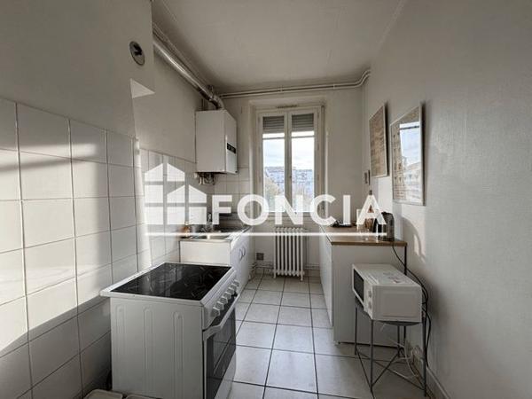 Location Appartement 2 pièces 51.56 m² - 44 RUE JULES BRUNARD Lyon 69007