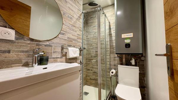 APPARTEMENT A VENDRE 2 CHAMBRES // DINAN HYPER CENTRE// COUP DE COEUR