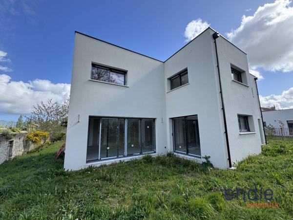 Maison neuve 6 pièces – 154 m² – Cadre privilégié au bord de l'orne