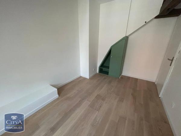Appartement à louer 3 pièces 56.83m² Douai (59500)