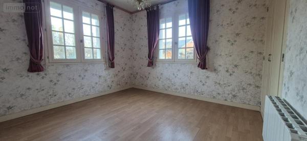 Maison à vendre à Questembert dans le Morbihan (56230), ref : 56013-863