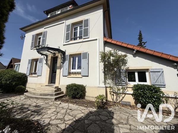 Maison à vendre 7 pièces 185 m² Crécy-la-Chapelle