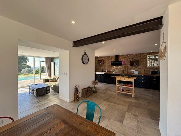 Maison 9 pièces - 225 m² Bien prestige