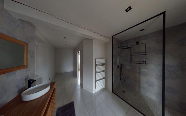 Appartement à vendre    5 pièces • 168,08 m2 Danjoutin