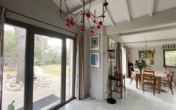 Maison à vendre    5 pièces •  L'Isle-sur-la-Sorgue