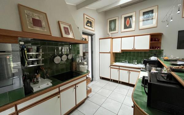 Maison à vendre    5 pièces •  L'Isle-sur-la-Sorgue