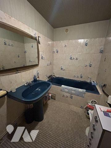 🏢 IMMEUBLE DE RAPPORT ? C?UR DE MAURIAC ? EMPLACEMENT N°1

Idéalement situé en plein ...