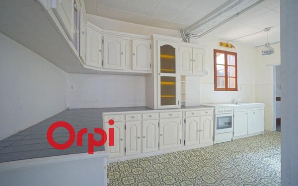 Maison à vendre    5 pièces •  Bernay