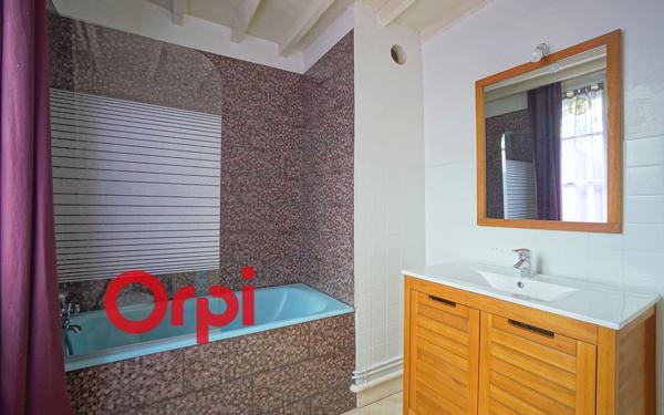 Maison à vendre    5 pièces •  Bernay