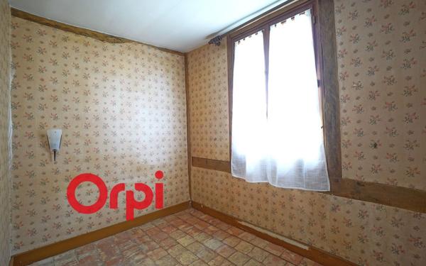 Maison à vendre    5 pièces •  Bernay
