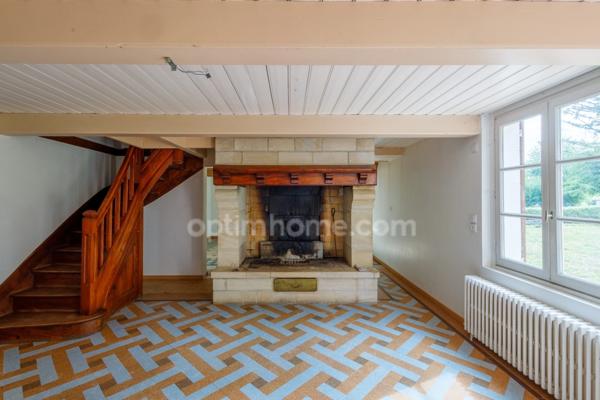 Dozulé - Maison de caractère - 189 m2 habitables - 4/5 chambres - Dépendances - Garages - Terrain 1 ha environ