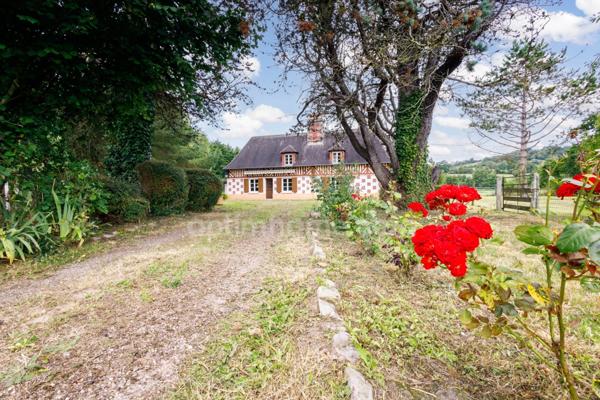 Dozulé - Maison de caractère - 189 m2 habitables - 4/5 chambres - Dépendances - Garages - Terrain 1 ha environ