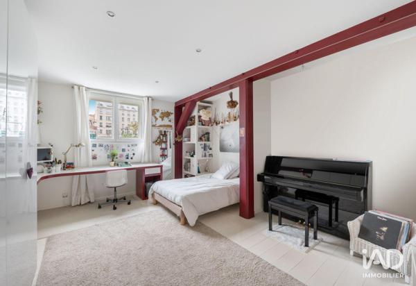 Appartement à vendre 4 pièces 133 m² Paris 18
