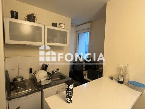 Location Appartement 2 pièces 30.12 m² - 6 QUAI VENDEUVRE Caen 14000