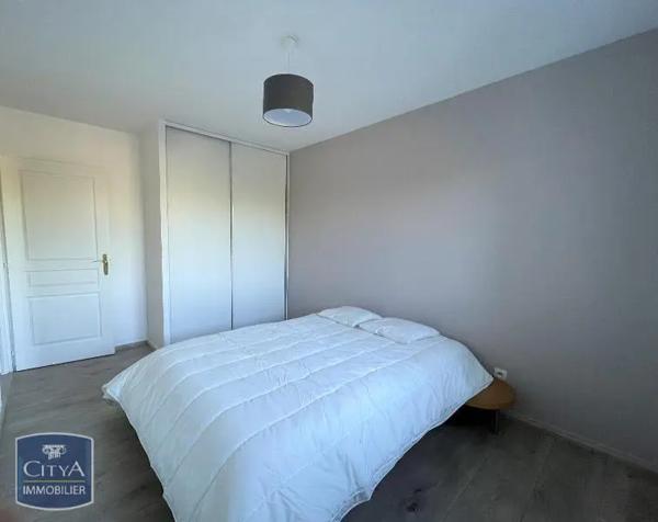 Appartement à louer 3 pièces 70.67m² Saint-Julien-en-Genevois (74160)