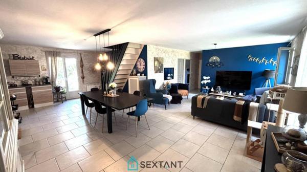 MAISON FAMILIALE CONTEMPORAINE DE 155 m² SUR 1 200 m² DE TERRAIN