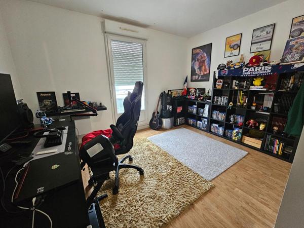 Appartement duplex 3 pièces, 68 m², Jardinet, 2 parkings