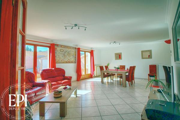 DPE A Exceptionnel !! Spacieuse Villa 8 pieces jardin piscine maison d'amis ...