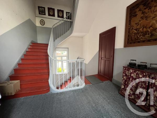 Maison à vendre  8 pièces - 185 m 2   ST QUENTIN  - 02