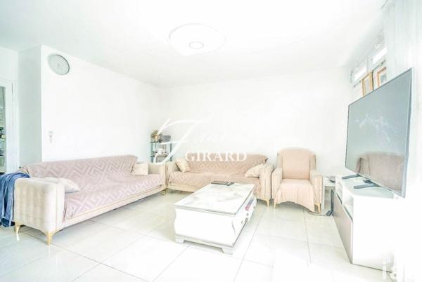 Appartement 4 pièces de 75 m² à Sarcelles (95200)