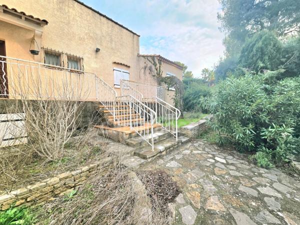 Maison à vendre 4 pièces LA CIOTAT (13) plein pied 120 m2 Piscine et Garage
