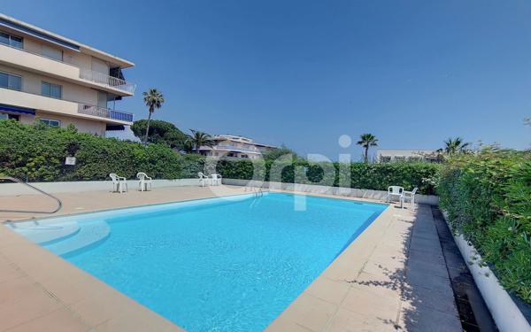 Appartement à vendre    3 pièces • 65 m2 Antibes