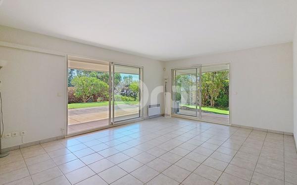 Appartement à vendre    3 pièces • 65 m2 Antibes
