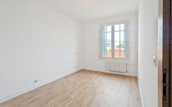 Appartement à vendre    4 pièces • 112 m2 Cannes