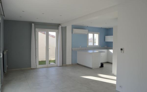 Maison à vendre    4 pièces • 93 m2 Balaruc-le-Vieux