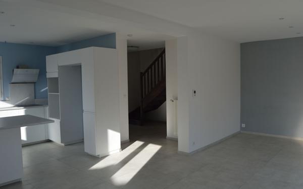 Maison à vendre    4 pièces • 93 m2 Balaruc-le-Vieux