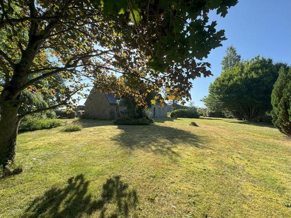Maison familiale sur parc arboré de 3 115 m² ,Pleubian, Presqu'île Sauvage