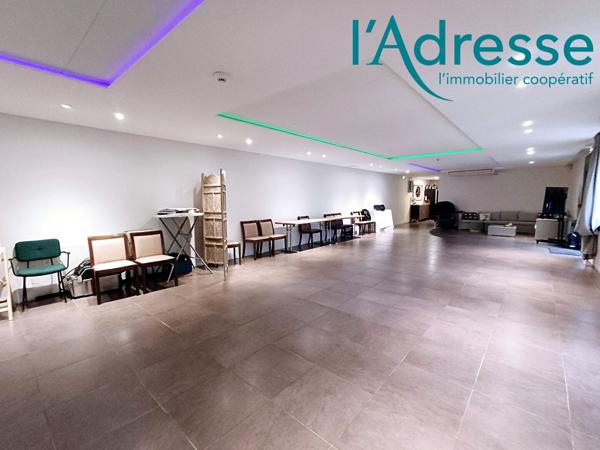 Bords de Marne ? Propriété commerciale d'exception