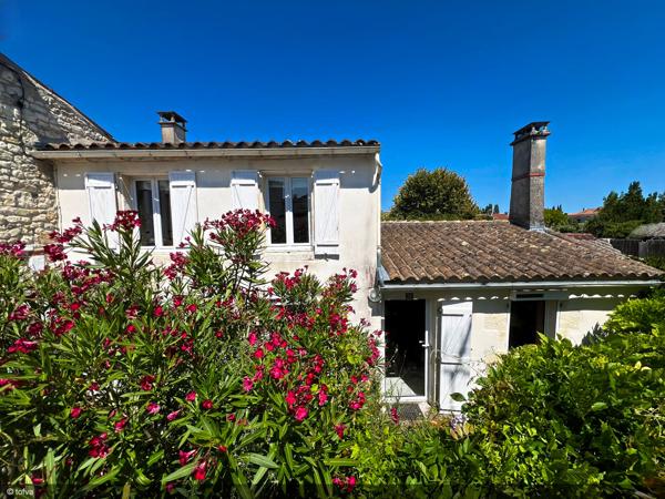La Tremblade (17390) Maison de charme en centre ville