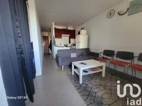 Appartement 2 pièces de 30 m² à Grigny (91350)