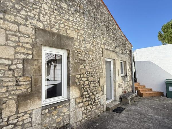 Maison maison de bourg Cozes 38 m²