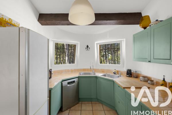 Maison à vendre 5 pièces 257 m² Ventabren