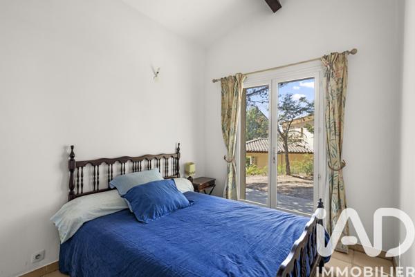 Maison à vendre 5 pièces 257 m² Ventabren