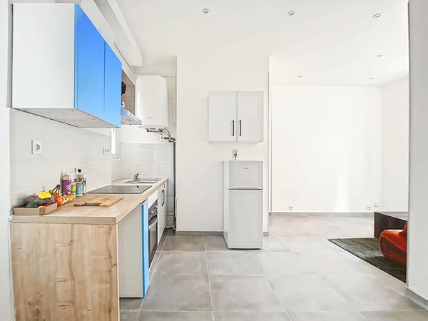 Charmant Appartement 2 Pièces 31 m2 à Vendre à Marseille - Secteur La Capelette