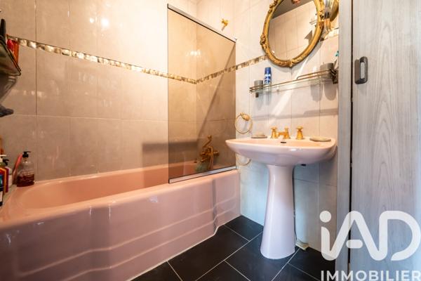 Appartement à vendre 4 pièces 92 m² Paris 11