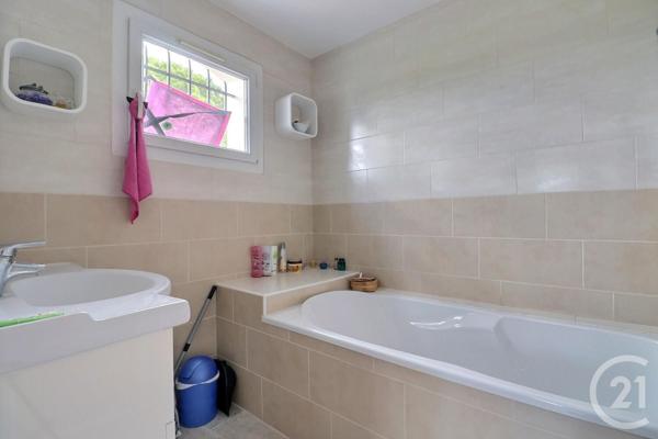 Maison à vendre  5 pièces - 154 m2 PUGET SUR ARGENS - 83