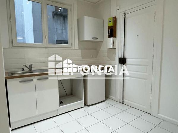 Location Studio 19.1 m² - 48 BIS BLD HENRI BARBUSSE Montreuil 93100