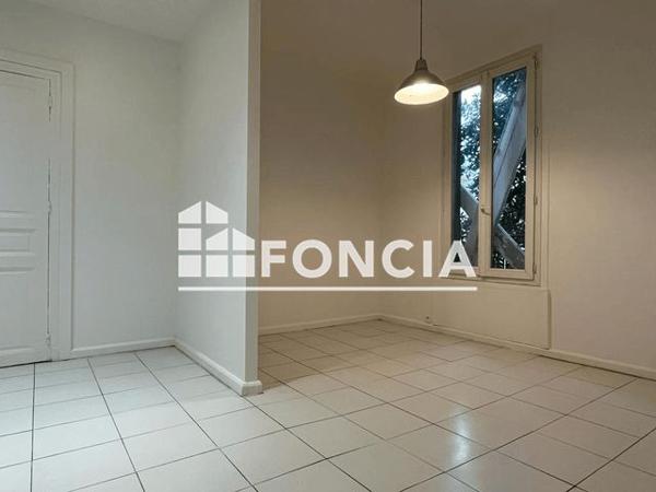 Location Studio 19.1 m² - 48 BIS BLD HENRI BARBUSSE Montreuil 93100