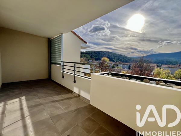 Appartement à vendre 3 pièces 65 m² Saint-Zacharie