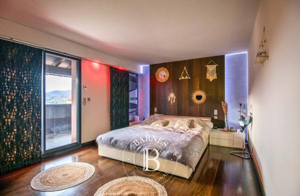 Saint-Affrique, Villa 6 Chambres -  400 m² à vendre