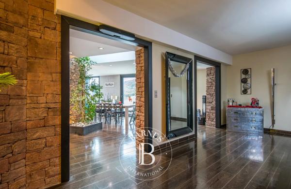Saint-Affrique, Villa 6 Chambres -  400 m² à vendre