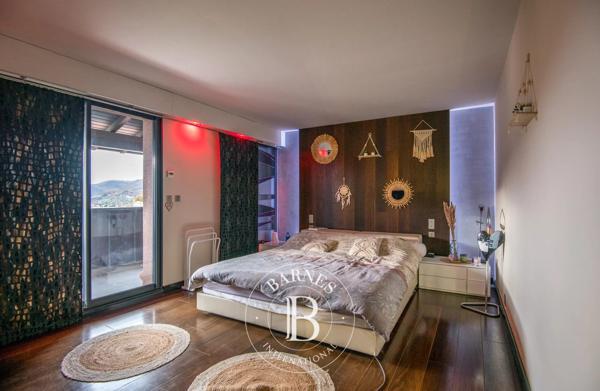 Saint-Affrique, Villa 6 Chambres -  400 m² à vendre