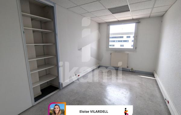 Bureaux de 458 m²