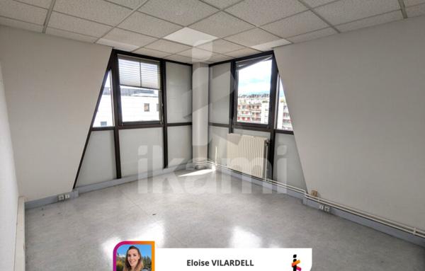 Bureaux de 458 m²