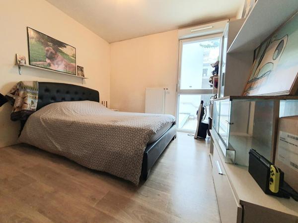 T3 LILLE MARBRERIE -  loge de gardien pour investissement locatif